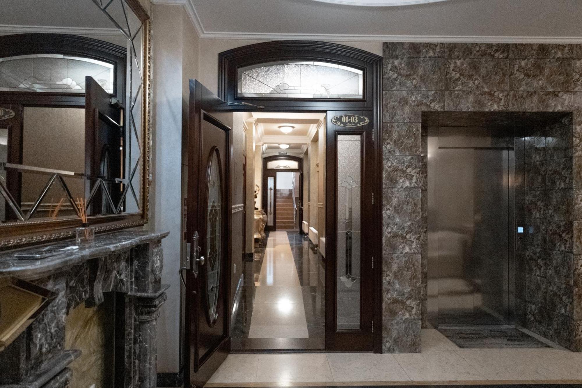 Allureinn Hotel And Spa Csernyivci Kültér fotó